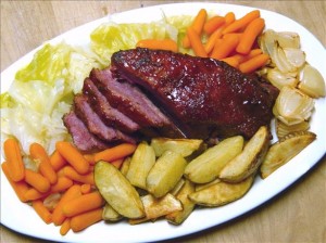 The best CORNED BEEF recipe for St. Patty's Day - Jellinator.com