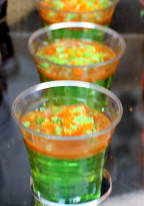 Caramel Appletini Jello Shots - Jellinator.com